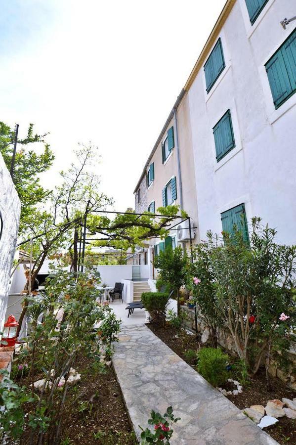 Apartman Martina Бетина Екстериор снимка