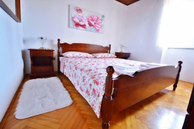 Apartman Martina Бетина Екстериор снимка